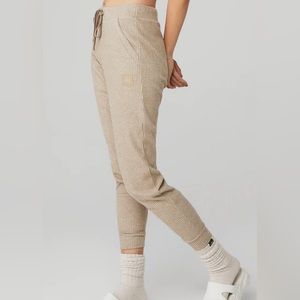 Muse sweatpants, color gravel, worn a few times